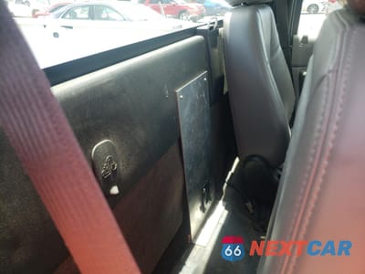 Zdjęcie 10 z 12 samochodu: 2013 CHEVROLET SILVERADO C1500 VIN:1GCNCPEX3DZ150570 - miniatura