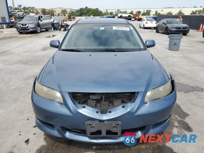 Piąte zdjęcie samochodu w środku: 2004 MAZDA 6 S VIN:1YVFP82DX45N75598 - miniatura