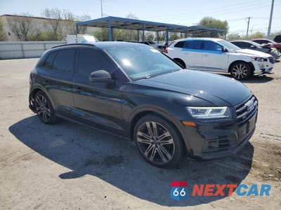 Czwarte zdjęcie samochodu z boku: 2020 AUDI SQ5 PREMIUM PLUS VIN:WA1B4AFY4L2008802 - miniatura