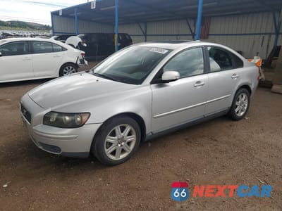 2007 VOLVO S40 2.4I YV1MS390872271090 - główne zdjęcie licytacji z USA - miniatura