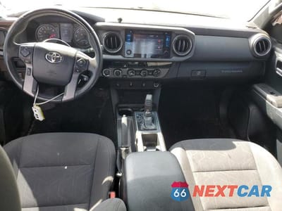 Zdjęcie 8 z 12 samochodu: 2016 TOYOTA TACOMA ACCESS CAB VIN:5TFSZ5AN0GX040456 - miniatura