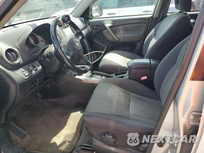 Zdjęcie 7 z 12 samochodu: 2005 TOYOTA RAV4 VIN:JTEGD20V850091421 - miniatura
