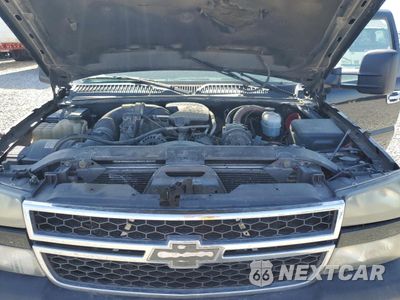 Zdjęcie 11 z 12 samochodu: 2007 CHEVROLET SILVERADO K3500 VIN:1GCJK39D17E189910 - miniatura