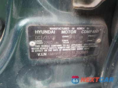 Zdjęcie 12 z 12 samochodu: 2001 HYUNDAI SONATA GL VIN:KMHWF25S51A393869 - miniatura