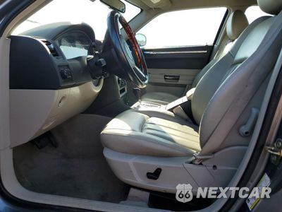 Zdjęcie 7 z 15 samochodu: 2006 CHRYSLER 300C VIN:2C3KA63H96H365604 - miniatura