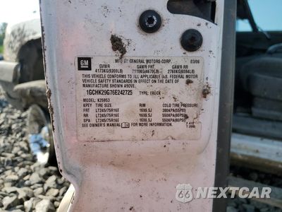 Zdjęcie 12 z 12 samochodu: 2006 CHEVROLET SILVERADO K2500 HEAVY DUTY VIN:1GCHK29G76E242725 - miniatura