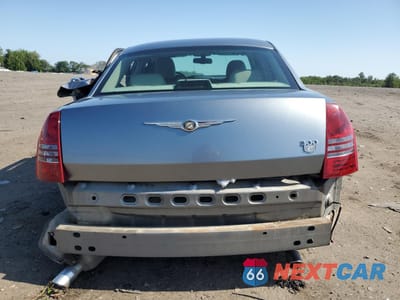 Zdjęcie 6 z 15 samochodu: 2006 CHRYSLER 300C VIN:2C3KA63H96H365604 - miniatura