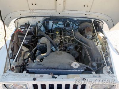 Zdjęcie 11 z 12 samochodu: 1994 JEEP WRANGLER / YJ S VIN:1J4FY19P7RP456715 - miniatura