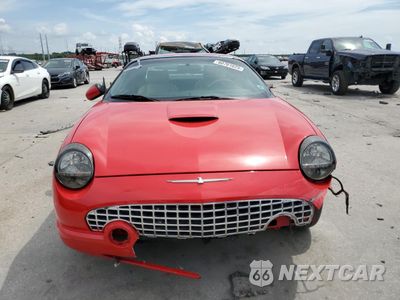 Piąte zdjęcie samochodu w środku: 2004 FORD THUNDERBIRD VIN:1FAHP60A14Y106299 - miniatura