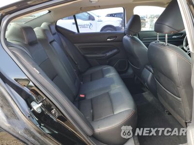 Zdjęcie 10 z 15 samochodu: 2019 NISSAN ALTIMA SR VIN:1N4BL4CV4KC226340 - miniatura