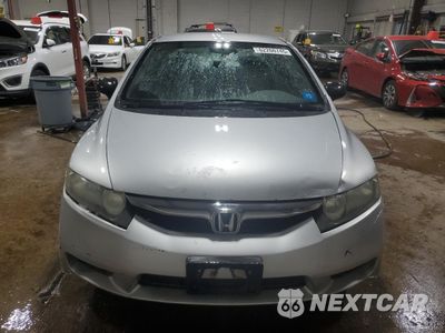 Piąte zdjęcie samochodu w środku: 2010 HONDA CIVIC VP VIN:2HGFA1F31AH585071 - miniatura