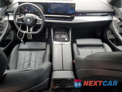 Zdjęcie 8 z 13 samochodu: 2024 BMW 530 XI VIN:WBA53FJ00RCS85709 - miniatura