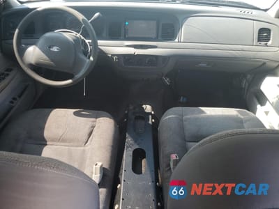 Zdjęcie 8 z 15 samochodu: 2003 FORD CROWN VICTORIA POLICE INTERCEPTOR VIN:2FAHP71W03X205470 - miniatura