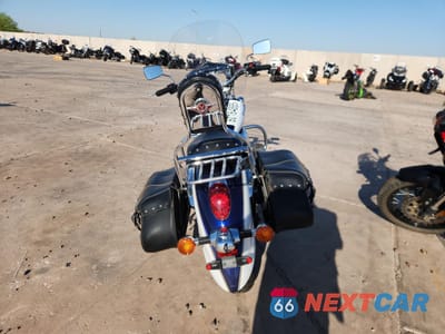 Czwarte zdjęcie samochodu z boku: 2013 KAWASAKI VN900 D VIN:JKAVN2D11DA048672 - miniatura