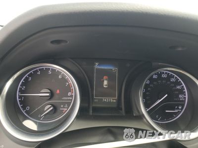 Zdjęcie 9 z 15 samochodu: 2019 TOYOTA CAMRY L VIN:4T1B11HK7KU180859 - miniatura