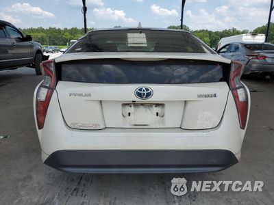 Zdjęcie 6 z 12 samochodu: 2017 TOYOTA PRIUS VIN:JTDKARFU9H3535438 - miniatura