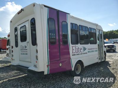 Czwarte zdjęcie samochodu z boku: 2017 FORD ECONOLINE E350 SUPER DUTY CUTAWAY VAN VIN:1FDEE3FS8HDC46084 - miniatura