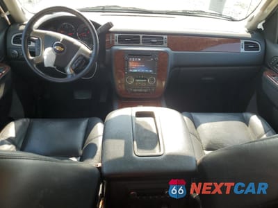 Zdjęcie 8 z 14 samochodu: 2013 CHEVROLET AVALANCHE LTZ VIN:3GNMCGE00DG304349 - miniatura