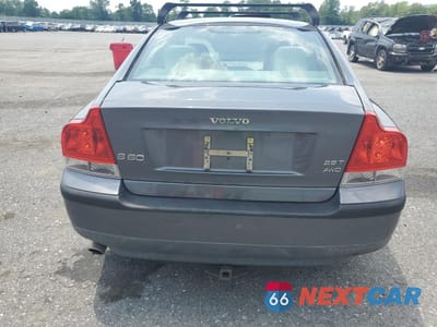 Zdjęcie 6 z 14 samochodu: 2004 VOLVO S60 2.5T VIN:YV1RH59H342396967 - miniatura