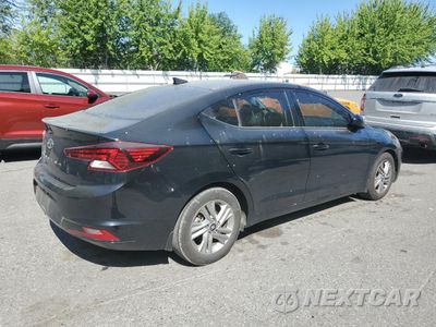 Trzecie zdjęcie samochodu z tyłu: 2020 HYUNDAI ELANTRA SEL VIN:5NPD84LF6LH548500 - miniatura