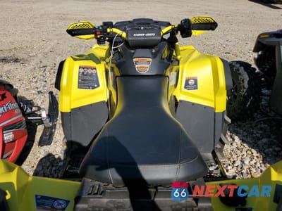 Piąte zdjęcie samochodu w środku: 2019 CAN-AM OUTLANDER X MR 1000R VIN:3JBLWAX44KJ000047 - miniatura