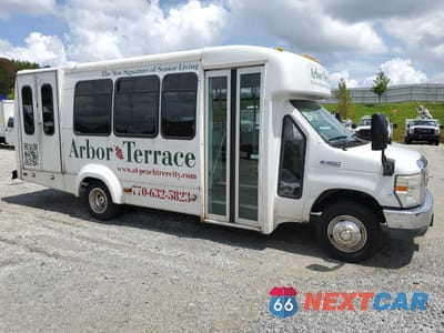 Czwarte zdjęcie samochodu z boku: 2012 FORD ECONOLINE E350 SUPER DUTY CUTAWAY VAN VIN:1FDEE3FS8CDA13363 - miniatura