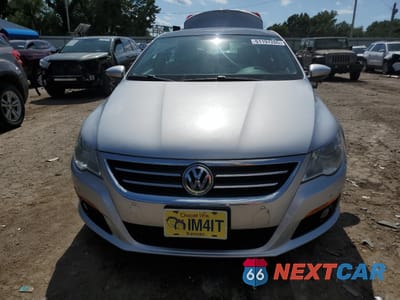 Piąte zdjęcie samochodu w środku: 2009 VOLKSWAGEN CC LUXURY VIN:WVWHL73C09E543261 - miniatura