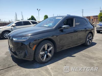 2024 BMW IX XDRIVE50 WB523CF08RCN90769 - główne zdjęcie licytacji z USA - miniatura