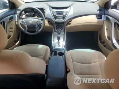 Zdjęcie 8 z 15 samochodu: 2013 HYUNDAI ELANTRA GLS VIN:5NPDH4AE6DH427574 - miniatura