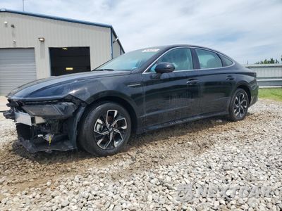 2025 HYUNDAI SONATA SEL KMHL64JA3SA439583 - główne zdjęcie licytacji z USA - miniatura