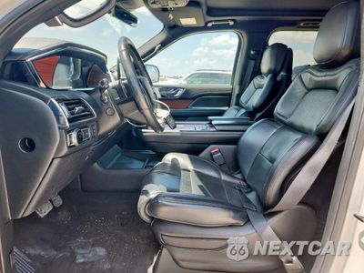 Zdjęcie 7 z 16 samochodu: 2021 LINCOLN NAVIGATOR RESERVE VIN:5LMJJ2LT0MEL03302 - miniatura