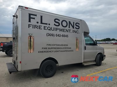 Trzecie zdjęcie samochodu z tyłu: 2010 CHEVROLET EXPRESS G3500 VIN:1GB3G2AG2A1174829 - miniatura