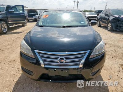 Piąte zdjęcie samochodu w środku: 2015 NISSAN SENTRA S VIN:3N1AB7AP5FL661007 - miniatura