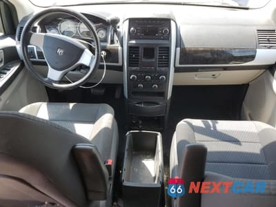 Zdjęcie 8 z 13 samochodu: 2010 DODGE GRAND CARAVAN SXT VIN:2D4RN5D10AR202744 - miniatura