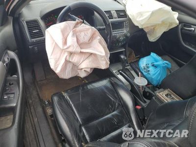 Zdjęcie 8 z 12 samochodu: 2006 HONDA ACCORD EX VIN:1HGCM72626A000551 - miniatura