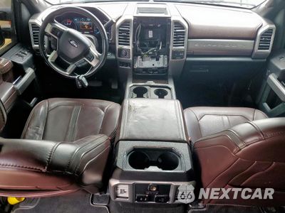 Zdjęcie 8 z 14 samochodu: 2017 FORD F350 SUPER DUTY VIN:1FT8W3DT8HEF43117 - miniatura