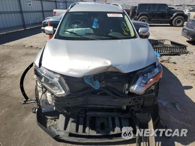 Piąte zdjęcie samochodu w środku: 2020 NISSAN ROGUE S VIN:5N1AT2MT7LC714069 - miniatura