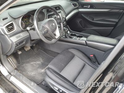Zdjęcie 8 z 13 samochodu: 2017 NISSAN MAXIMA 3.5S VIN:1N4AA6AP5HC442515 - miniatura