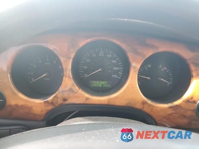 Zdjęcie 9 z 13 samochodu: 2003 JAGUAR XJ8 VIN:SAJDA14C33LF57646 - miniatura