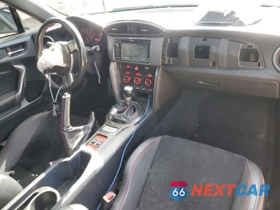 Zdjęcie 8 z 14 samochodu: 2015 SUBARU BRZ 2.0 LIMITED VIN:JF1ZCAC14F8606300 - miniatura