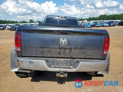 Zdjęcie 6 z 13 samochodu: 2014 RAM 3500 SLT VIN:3C63RRHL7EG146380 - miniatura
