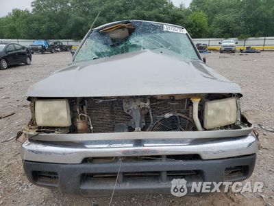 Piąte zdjęcie samochodu w środku: 2000 NISSAN FRONTIER CREW CAB XE VIN:1N6ED27T9YC337246 - miniatura