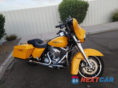 2013 HARLEY-DAVIDSON FLHX STREET GLIDE 1HD1KBM18DB654847 - główne zdjęcie licytacji z USA - miniatura