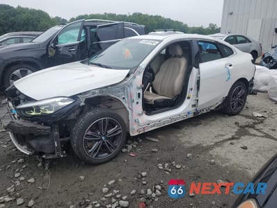 2021 BMW 228XI WBA73AK03M7J36254 - główne zdjęcie licytacji z USA - miniatura