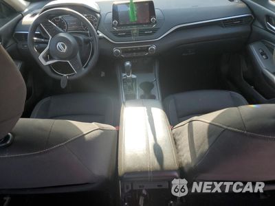 Zdjęcie 8 z 14 samochodu: 2019 NISSAN ALTIMA S VIN:1N4BL4BV6KC250768 - miniatura