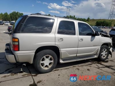 Trzecie zdjęcie samochodu z tyłu: 2005 GMC YUKON DENALI VIN:1GKEK63U85J254465 - miniatura