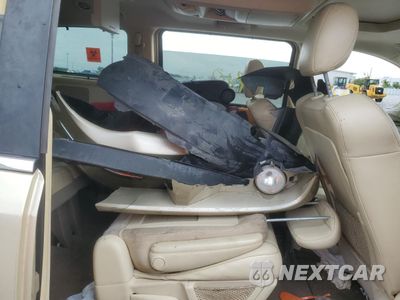 Zdjęcie 11 z 13 samochodu: 2010 CHRYSLER TOWN & COUNTRY LIMITED VIN:2A4RR6DX0AR241260 - miniatura