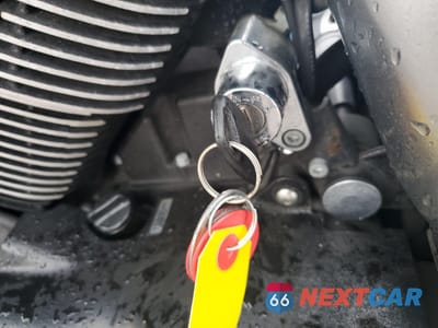 Zdjęcie 8 z 10 samochodu: 2020 SUZUKI VZR1800 VIN:JS1VY53A7L7100442 - miniatura