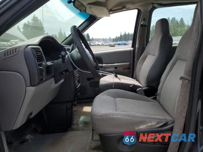 Zdjęcie 7 z 13 samochodu: 2002 CHEVROLET VENTURE ECONOMY VIN:1GNDU23E22D166371 - miniatura