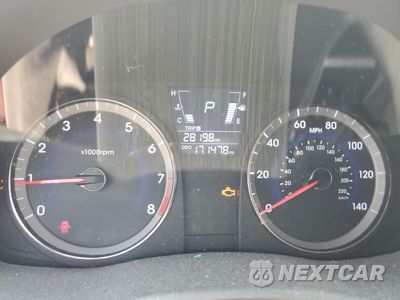 Zdjęcie 9 z 14 samochodu: 2012 HYUNDAI ACCENT GLS VIN:KMHCT5AE0CU045704 - miniatura